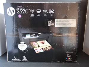lot 133 image: HP 3526 Deskjet E All In One Printer, Software, & Cables