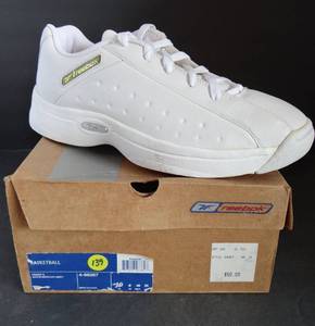lot 139 image: REEBOK PROFIT II MENS SNEAKERS - SIZE 10 - UNUSED IN BOX