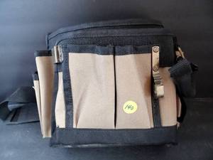 lot 140 image: HUSKY MULTI COMPARTMENT TOOL BELT