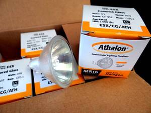 lot 189 image: Athalon BAB 20 Watt 24V GU5.3 Base Halogen Covered Glass MR16 Flood Bulb (7 TOTAL) - NEW