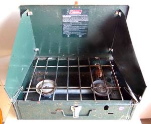 lot 224 image: VINTAGE COLEMAN OUTDOOR CAMPING STOVE