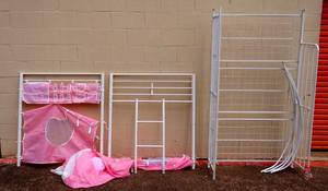 lot 227 image: NICE WHITE METAL GIRLS BED FRAME WITH PINK CANOPY & STORAGE POCKETS - AS SHOWN
