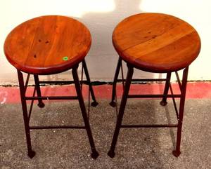 lot 250 image: Nice Pair of Wooden Bar Stools with Metal Base - Sturdy (x2)