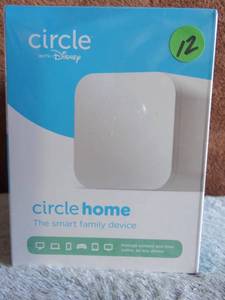 lot 12 image: Circle Home With Disney Parental Control WiFi First Gen Smart Family Device - NEWSEALED