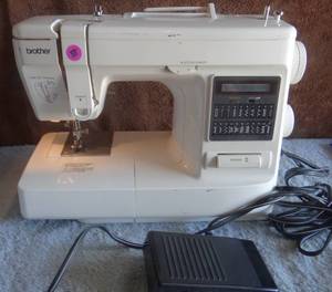 lot 38 image: BROTHER MODEL XL-2030 SEWINGEMBROIDERY MACHINE - APPEARS COMPLETEWORKING