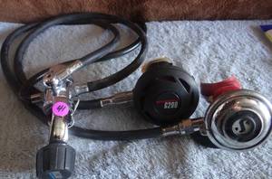 lot 41 image: PROFESSIONAL SCUBAPRO MK200 REGULATOR WITH G200 IST STAGE AND OCTOPUS