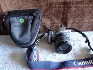 lot 180 image: Canon EOS Rebel Ti 35mm SLR Film Camera & Lens as shown