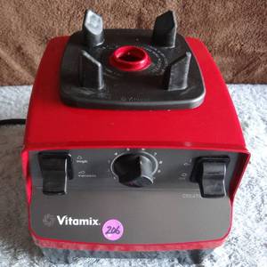 lot 206 image: Vitamix Creations GC Red Blender Base 120V VM0103D 10-Speed  - BASE ONLY - FULLY FUNCTIONAL