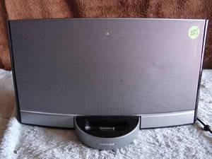 lot 225 image: Bose Sound Dock N123 Portable Digital Music System w Power Cord