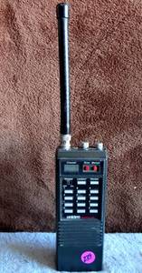 lot 239 image: Uniden Bearcat Scanner 55XLT 10 Band 10 Channel Programable