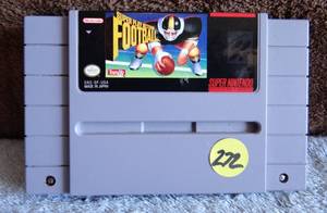 lot 272 image: Super Play Action Football (Super Nintendo Entertainment, 1992) - WORKS