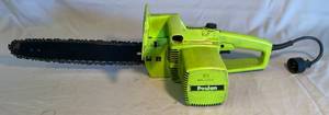 lot 65 image: Poulan 14 Electric Chainsaw 120VAC50-60HZ12AMPS