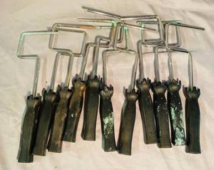 lot 108 image: 11 Brush Roller Handles