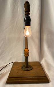 lot 119 image: Steampunk Lamp