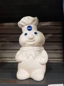 lot 357 image: Pillsbury Cookie jar
