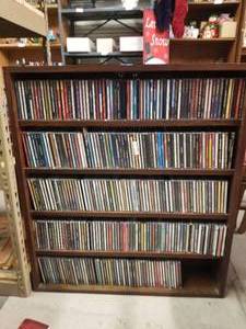 lot 347 image: Lot of CDs
