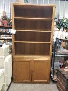 lot 337 image: Furniture