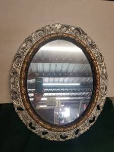 lot 322 image: Wall Mirror