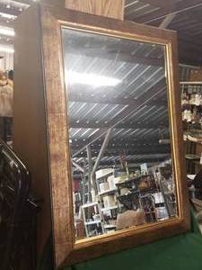 lot 325 image: MIRROR