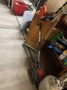 lot 263 image: Landscape Edger