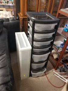 lot 71 image: Storage bins
