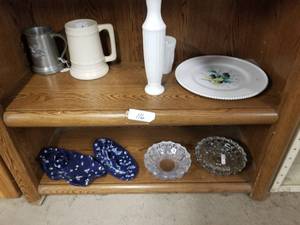 lot 116 image: Shelf Lot - kitchen items