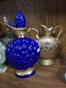 lot 125 image: Jim Beam decanters
