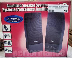 lot 37 image: COMPUTER SPEAKERS IN BOX AS SHOWN.