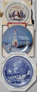 lot 130 image: LOT OF 3 COLLECTIBLE PLATES INCLUDING 1973-1975 DARCEAU-LIMOGES LAFAYETTE LEGACY, 1991 CHRISTMAS AT RED OAK II AND MORE AS SHOWN. (YOUR BID X 3)