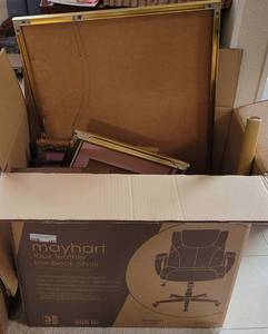 lot 242 image: LARGE LOT OF PICTURE FRAMES IN ASSORTED STYLES, SIZES AS SHOWN.