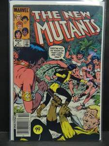 lot 99 image: Marvel Comics #8 - THE NEW MUTANTS - (Oct 83)