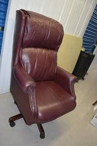 lot 40 image: Executive Chair, Burgundy Leather by Best Chairs