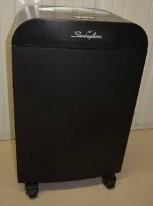 lot 59 image: Swingline Paper Shredder DS22-19