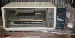 lot 61 image: Black&Decker Toaster Oven, and Jura Descaling Tablets