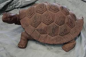 lot 12 image: Garden Turtle