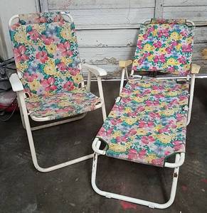 lot 74 image: Lawn Chairs