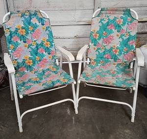 lot 76 image: Lawn Chairs