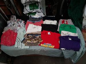lot 104 image: Assorted Womens Shirts