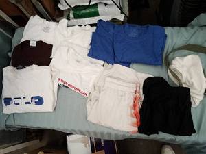 lot 117 image: Mens Clothing