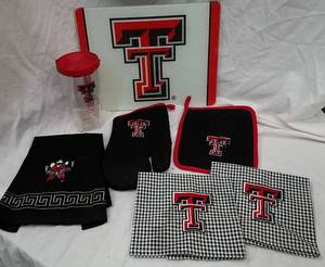 lot 118 image: Texas Tech Kitchenware
