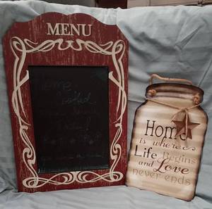 lot 151 image: Rustic Wall Art