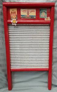 lot 156 image: Decorated Wood & Metal Washboard
