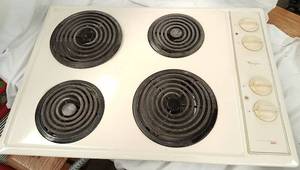 lot 172 image: Whirlpool Speedheat 2600 Electric Range