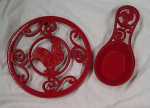 lot 80 image: Cast Iron Spoonrest and Trivet