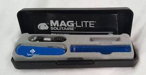 lot 10 image: MAG-Lite Solitaire