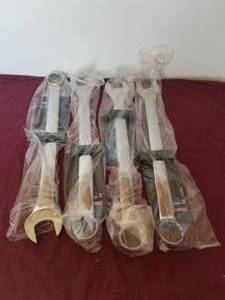 lot 22 image: Tools wrenches