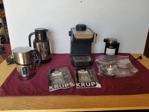 lot 35 image: Coffee appliances