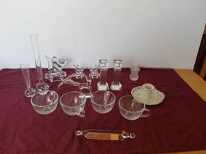 lot 42 image: Glass candle stick holders
