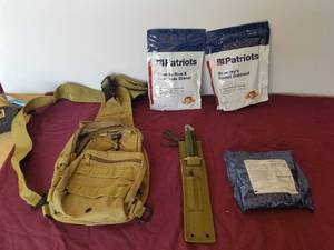 lot 44 image: Survivor kit - Knife