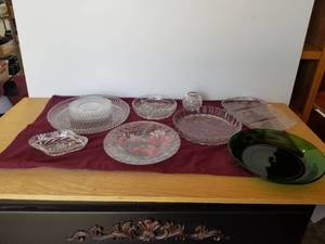 lot 73 image: KITCHEN ITEMS